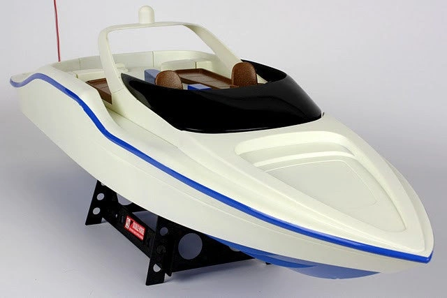Unleash the Speed RC Racing Boat Thrills Ready to Run Now!